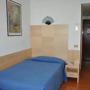 *** Hotel Igea Italia